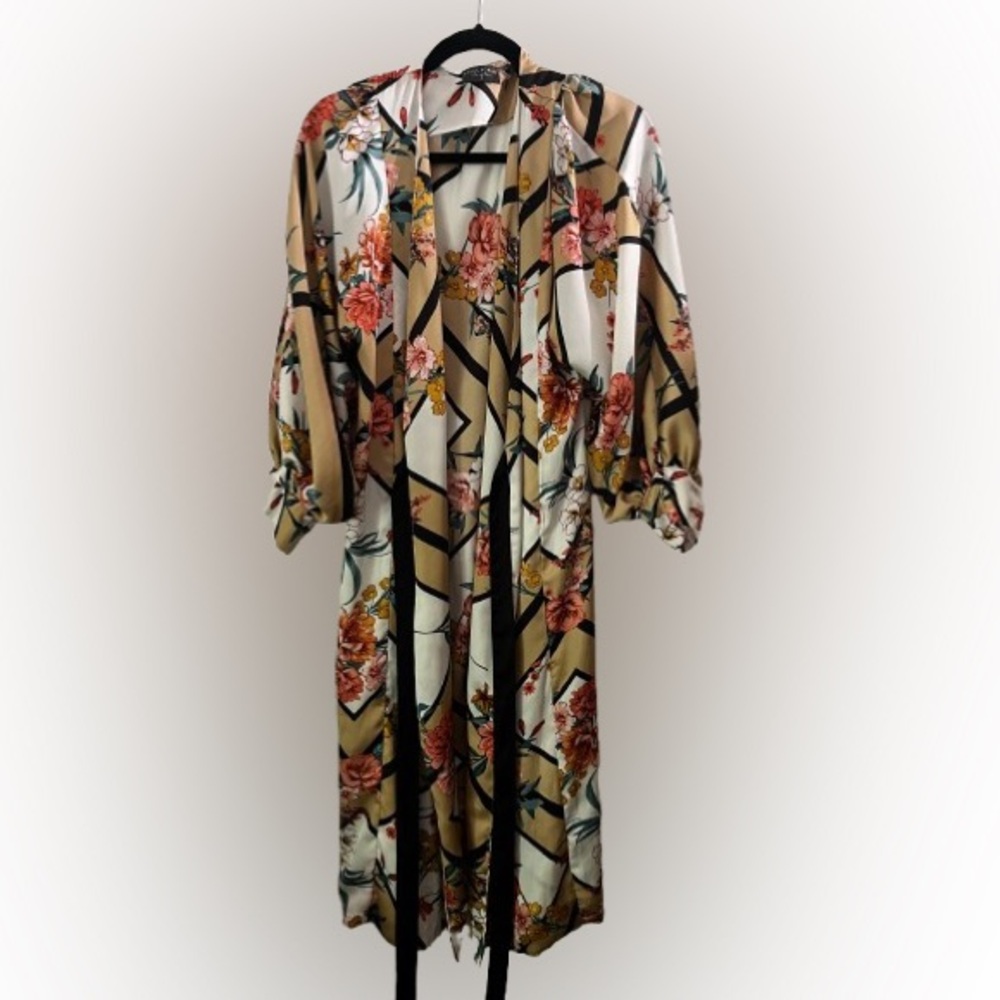 Dress Forum Striped Floral Long Sleeve Kimono- Size Small